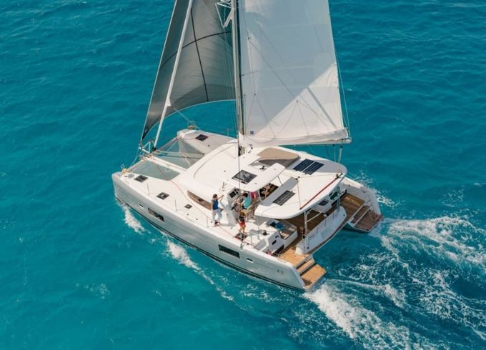 Lagoon 42 Take it Easy 2