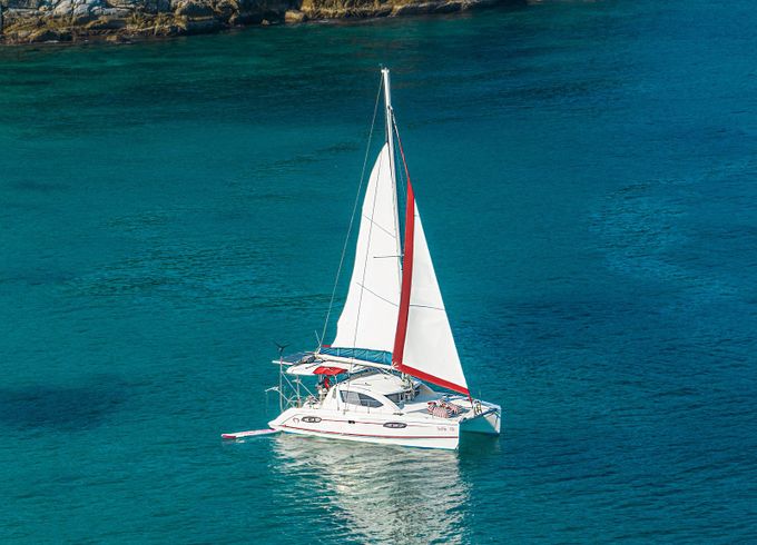 Lagoon 42 Super Y