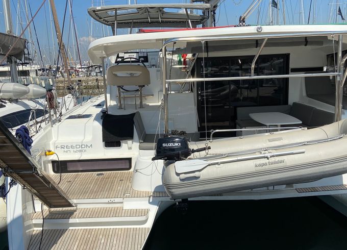 Lagoon 42 Freedom