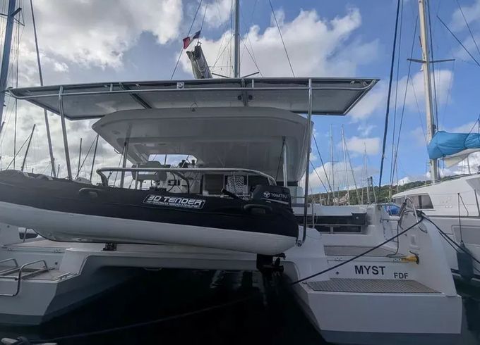 Lagoon 43 Myst