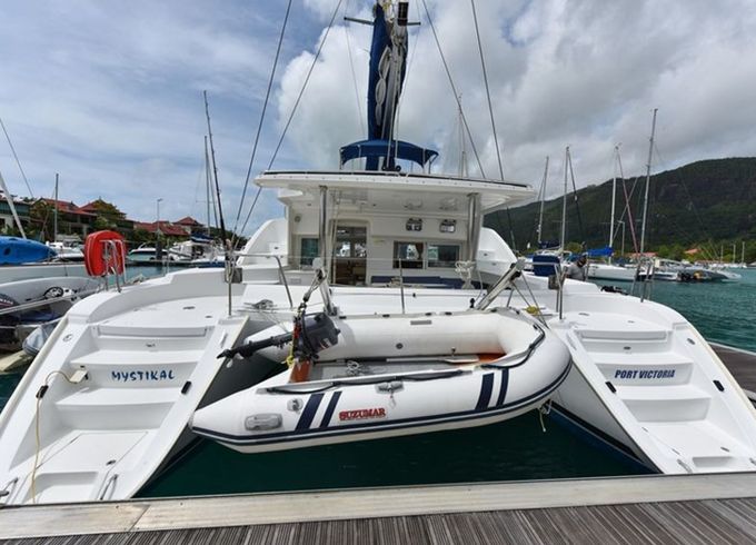 Lagoon 440 Mystikal