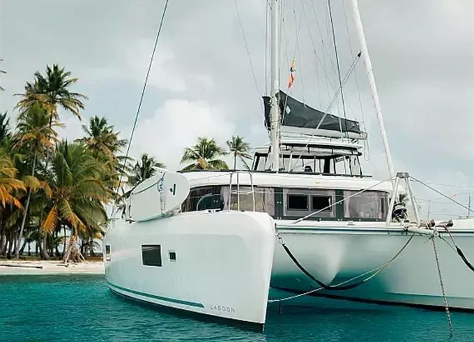 Lagoon 42 Spisea