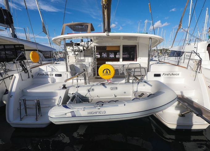 Lagoon 400 S2 First Choice
