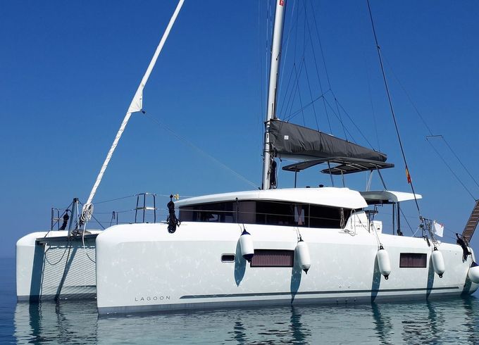 Lagoon 42 Elysium