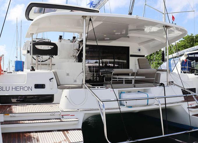 Lagoon 42 Blu Heron