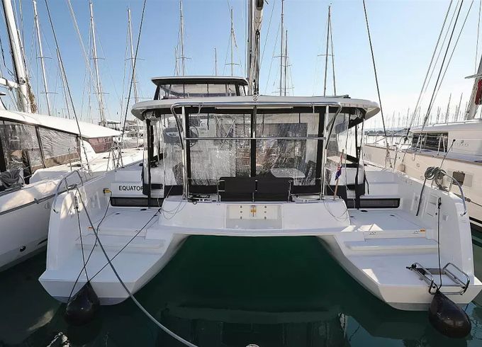 Lagoon 42 Equator