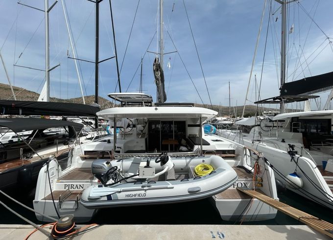 Lagoon 43 Fox