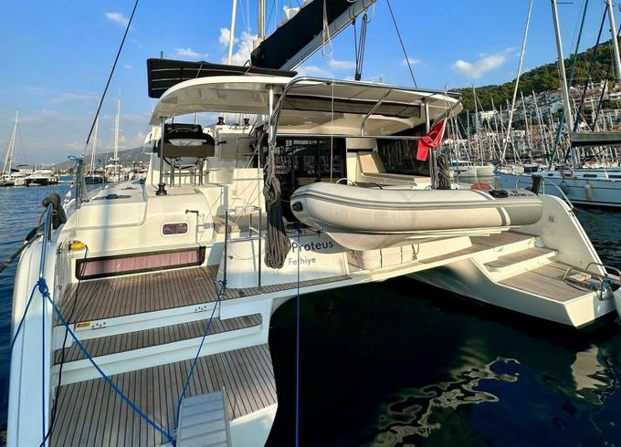 Lagoon 42 Sail Proteus