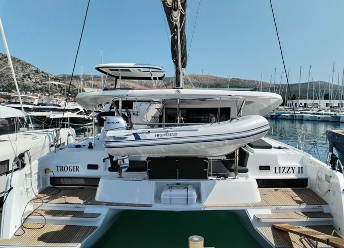 Lagoon 42 Lizzy 2