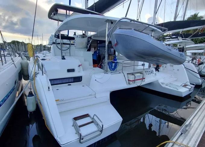 Lagoon 42 Tidre