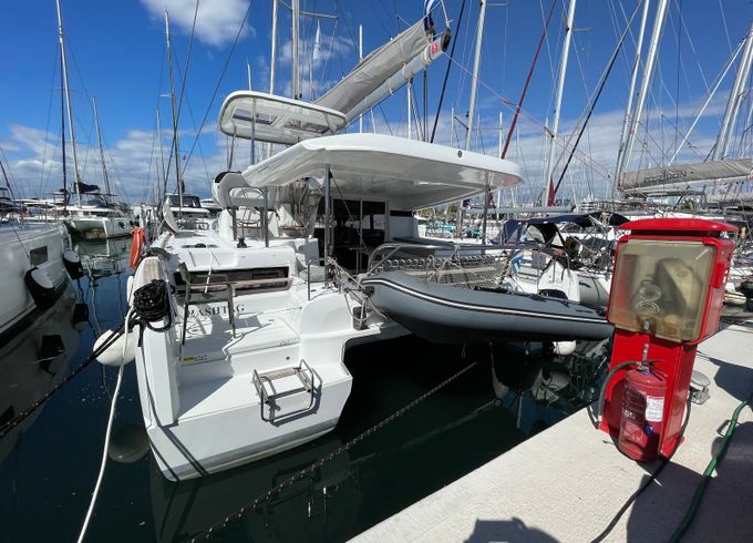 Lagoon 43 Hashtag