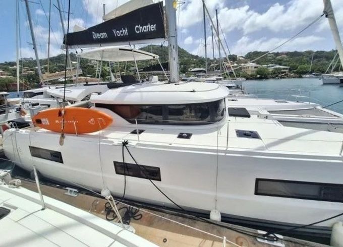 Lagoon 46 Boatylicious