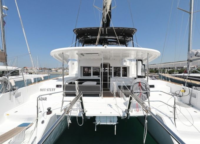 Lagoon 450 F Hot Stuff