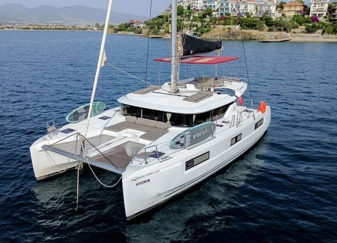 Lagoon 46 Hydra