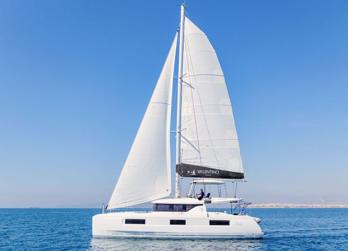 Lagoon 46 Iris