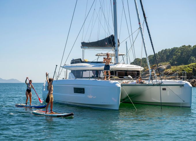 Lagoon 43 Cloud Dancer 2