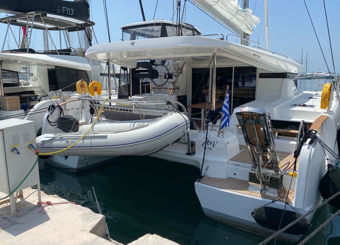 Lagoon 43 Zen 2