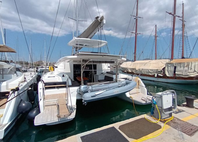 Lagoon 51 Minotavros