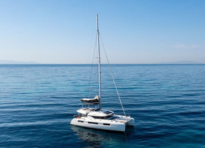 Lagoon 50 For Sail Again