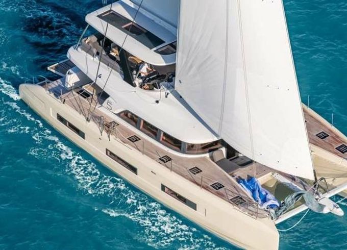 Lagoon Sixty 5 Reverie