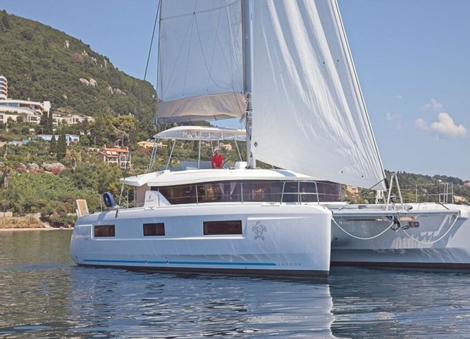 Lagoon 46 Dafni