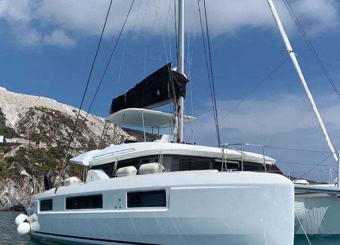 Lagoon 50 Thor