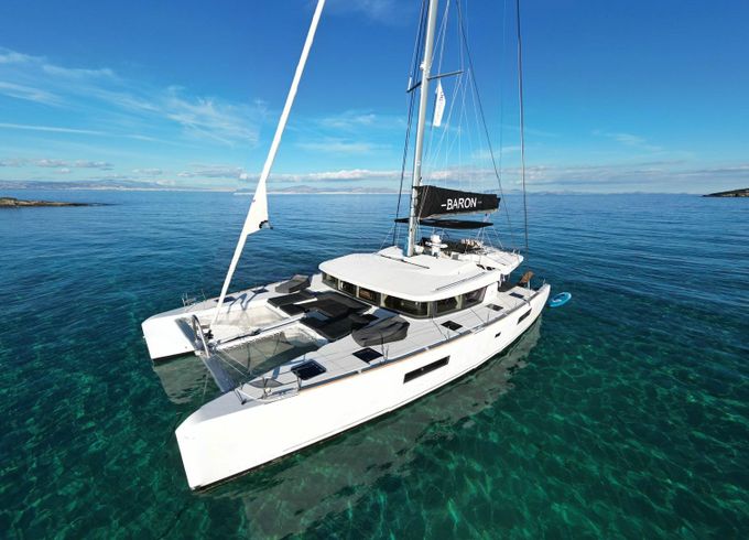 Lagoon 52 F Baron