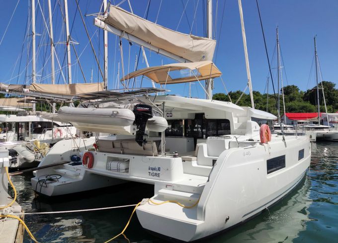 Lagoon 46 Tigre