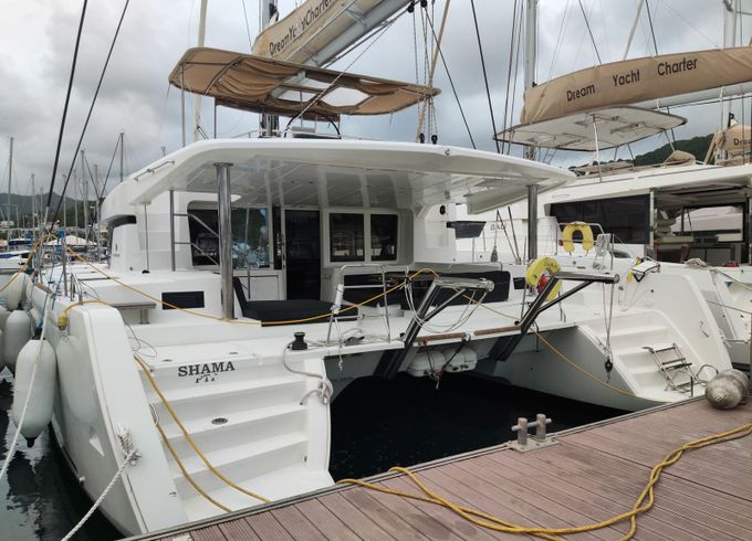 Lagoon 52 F Shama