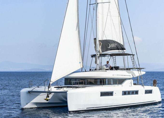 Lagoon 50 Just Infinity