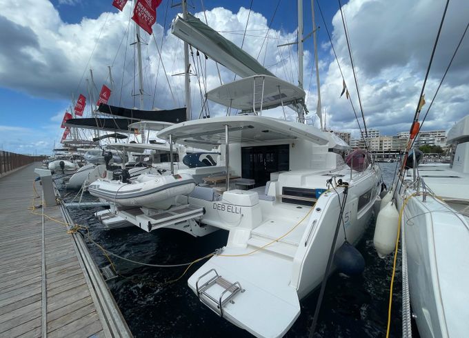 Lagoon 51 Deb Elli
