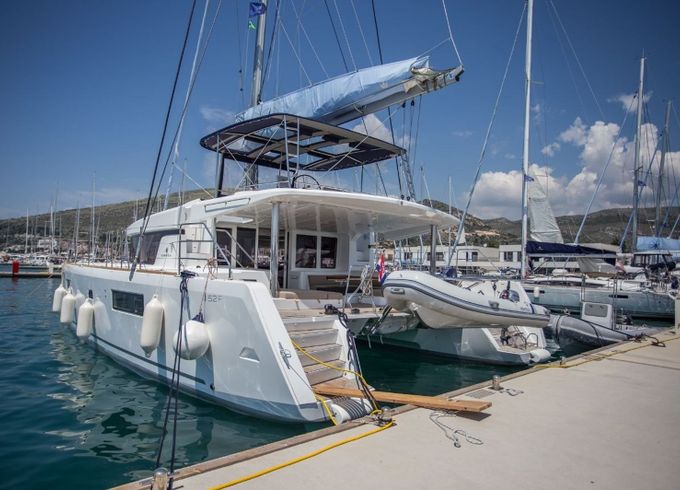 Lagoon 52 F Costabella