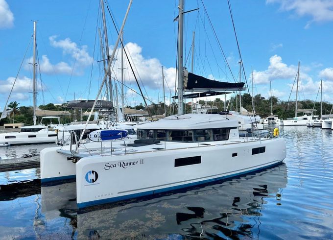 Lagoon 52 F Sea Runner 2