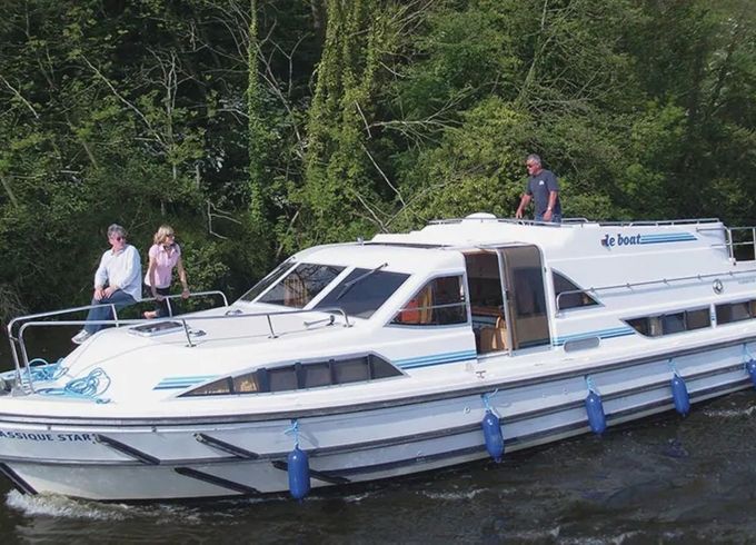 Le Boat Classique Star Budget 11