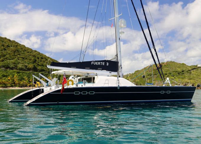Lagoon 67 Fuerte 3