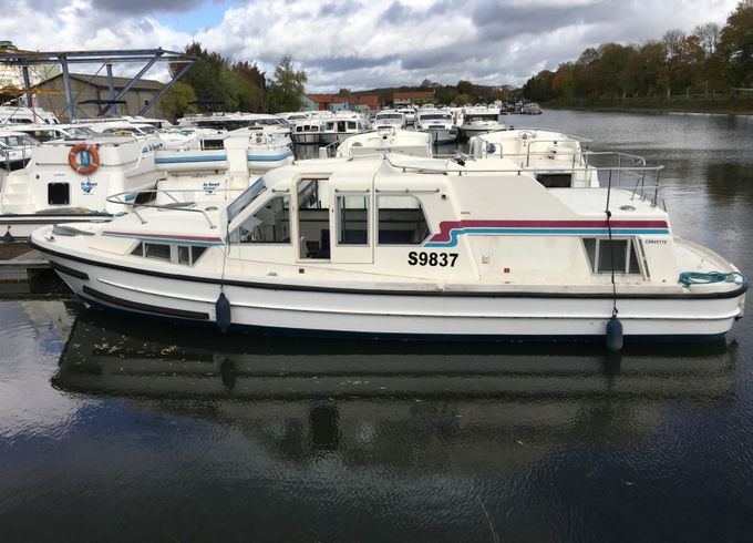 Le Boat Corvette A Budget 10