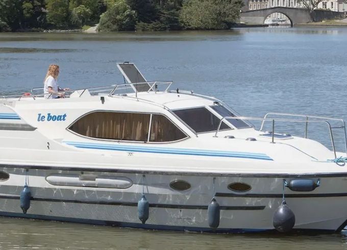 Le Boat Countess Budget 15