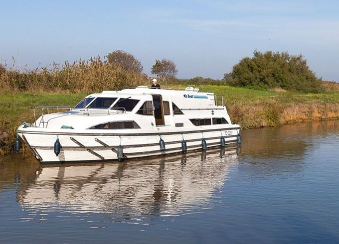 Le Boat Classique Star Budget 15