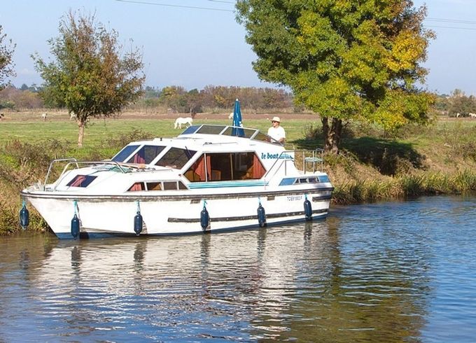 Le Boat Lake Star Budget 5
