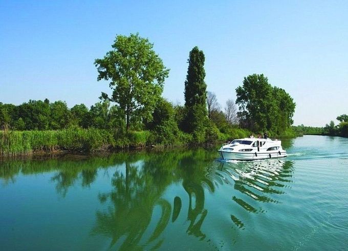 Le Boat Magnifique Comfort 34