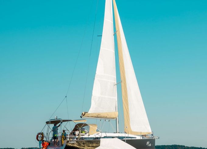 Legion Yachts 360 Legion 1