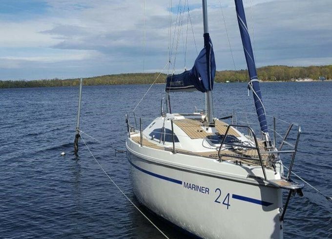 Mariner 24 Marin