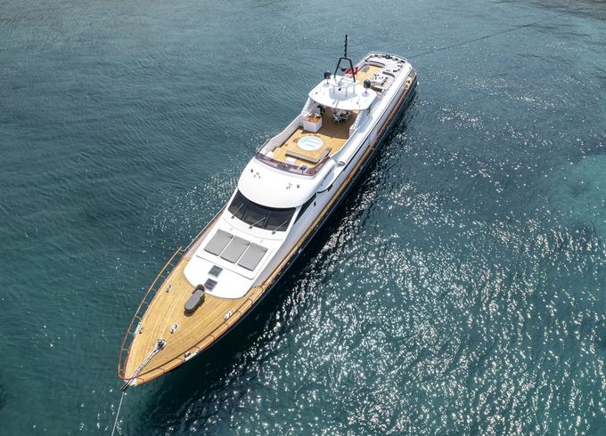 Lurssen 144 Alkonost