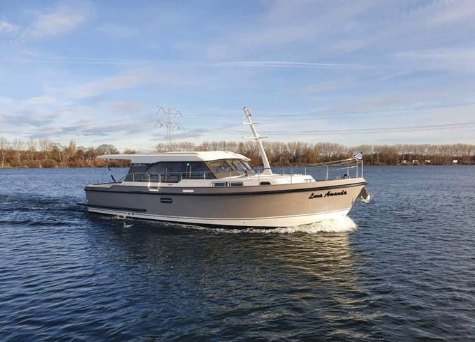 Linssen SL 40.0 Sedan Luna Amanda