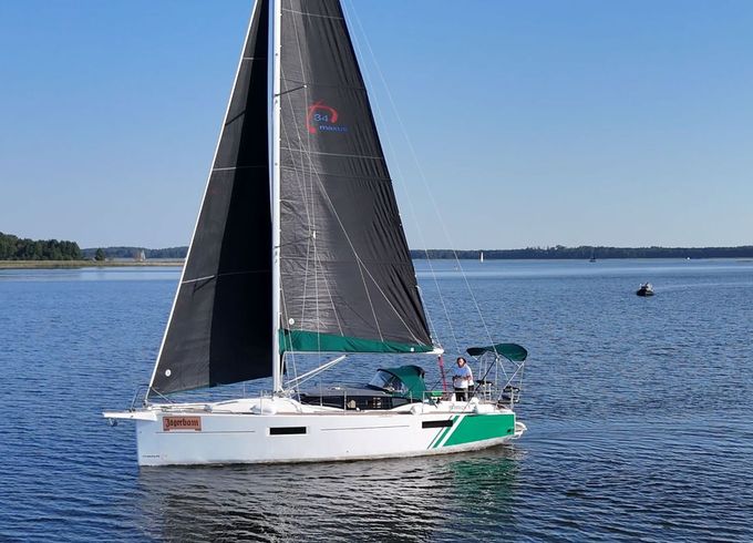 Maxus 34 Jagerbom