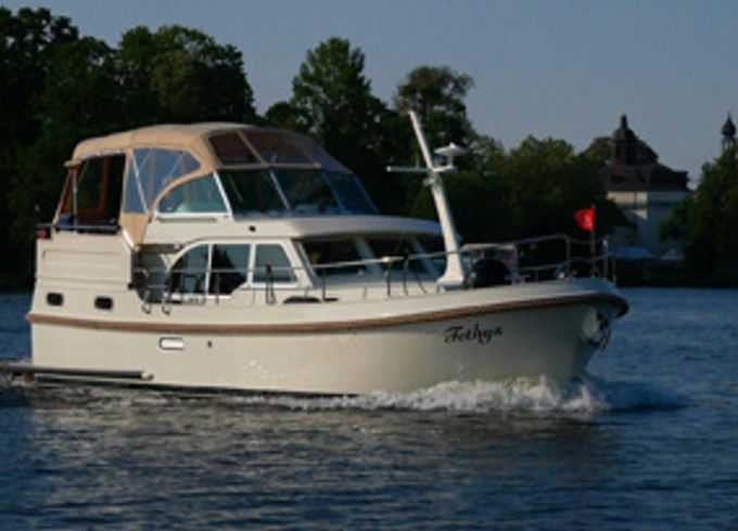 Linssen 350 AC Tethys