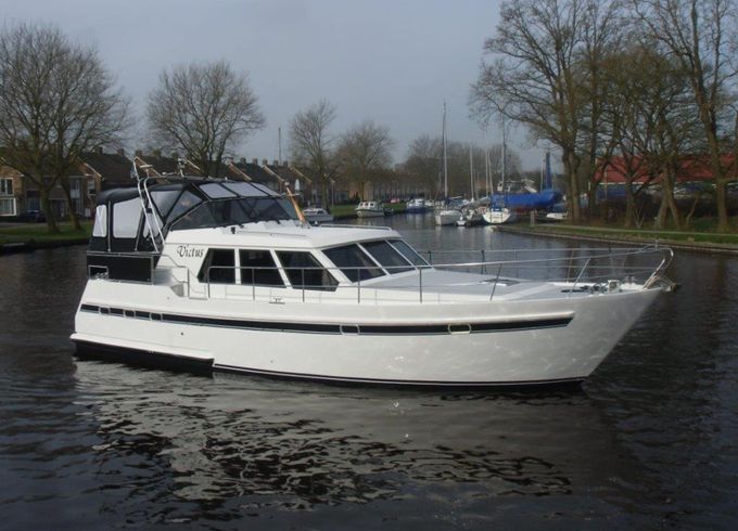 Mistral 1350 Victus