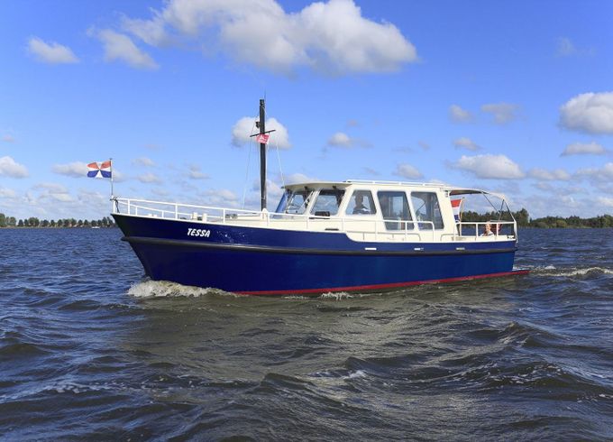 Monty Bank Trawler 9.5 Tessa