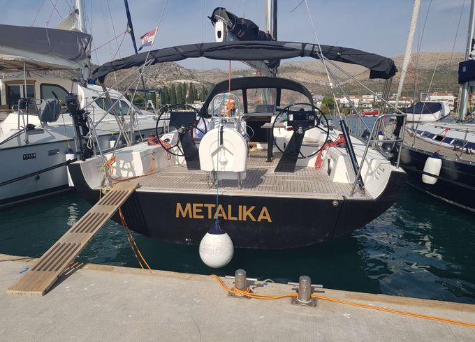 More 55 Metalika