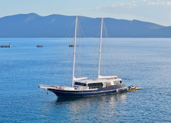 Motor Sailer 114 S4